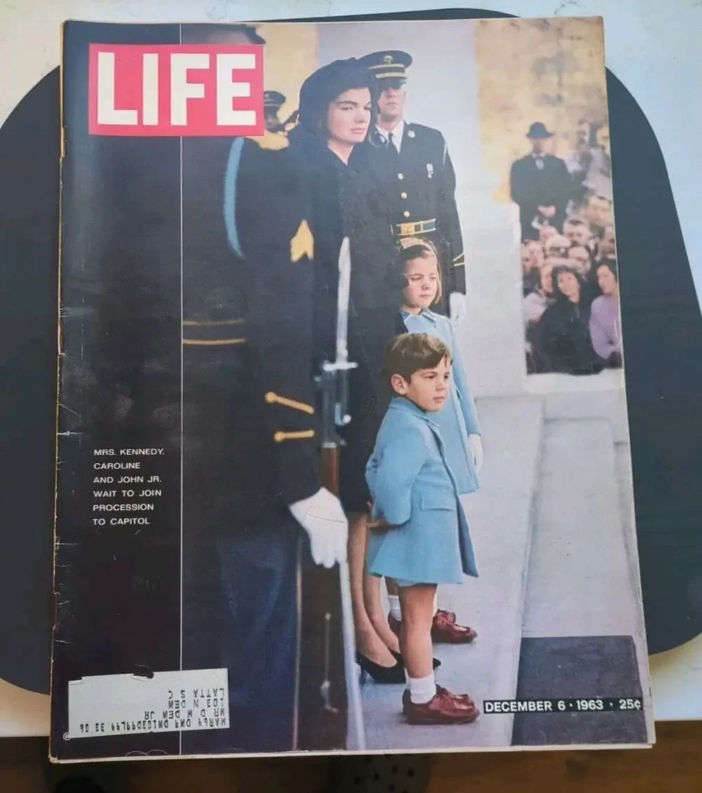 Vintage LIFE Magazine Dec 6 1963 Jackie Kennedy Caroline John Jr JFK Funeral